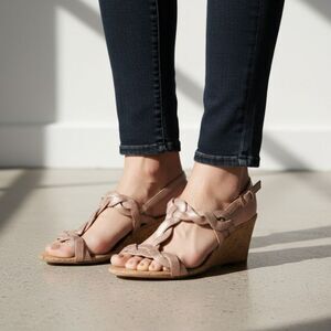 Donald Pliner Jooli Sandal Dusty Rose Size 9 NWOT